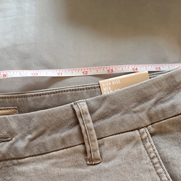 Kut from the Kloth Taupe Trousers - Picture 6 of 8